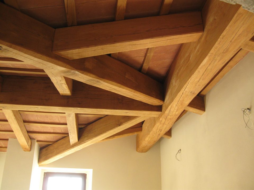 EdilCucchi-tetto-legno-Rovere-con-tavelle-RSM-3
