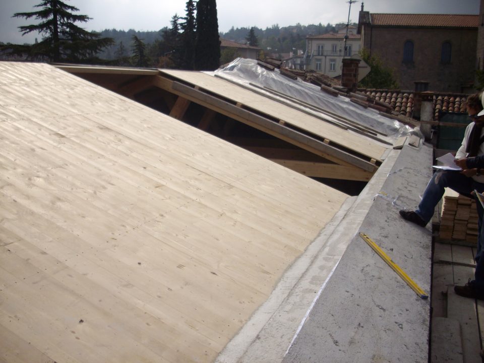 EdilCucchi-tetto-solaio-legno-San-Marino-2